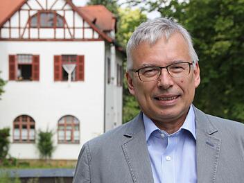 Chefarzt Dr. Christoph Mattern hat am 30. Juni seinen letzten Arbeitstag in Kutzenberg.  Foto: Matthias Einwag
