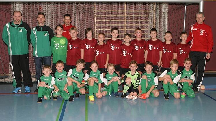 Der SC Heiligenstadt (grüne Trikots) ließ im Endspiel des F-Junioren-Turnieres dem TV Ebern II (rote Trikots) beim 4:0-Sieg so gut wie keine Chance.