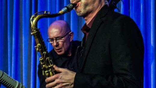 Hubert Winter am SaxofonFoto: Jochen Berger
