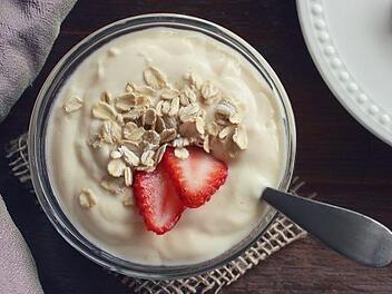 Der regelmäßige Verzehr von Joghurt reduziert das Risiko für Herzkrankheiten um 14 Prozent. Symbolfoto: pixabay