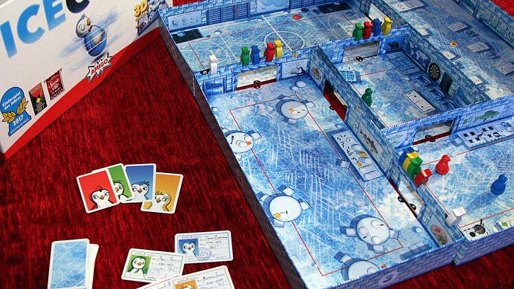 Icecool im Test - Das Kinderspiel des Jahres 2017 ist ein Geschicklichkeitsspiel für die ganze Familie