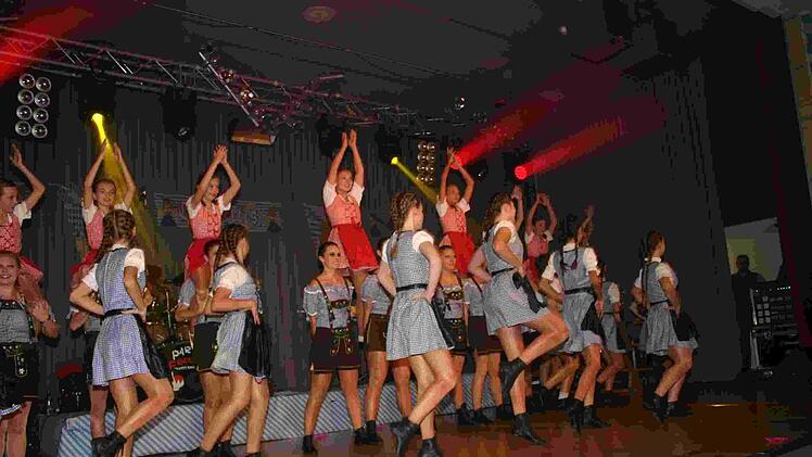 Auch choreografisch ließen sich die City Dancers beim Oktoberfest einiges einfallen. Foto: Martin Mittag