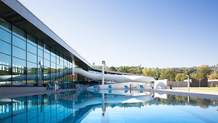 Würzburger Freizeitbad Nautiland öffnet Außenbecken