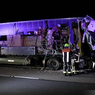 Schwerer Lkw-Unfall auf der A7 bei Hammelburg