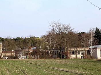 Die Sanierung der Hannberger Schule verzögert sich.Archiv