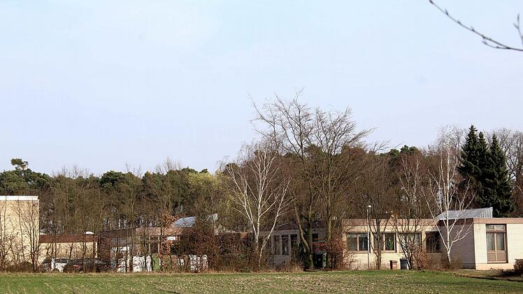 Die Sanierung der Hannberger Schule verzögert sich.Archiv