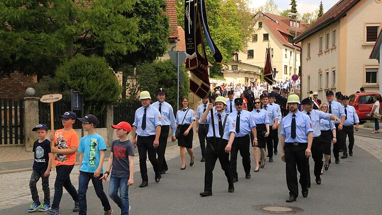 Der Festzug in Kunreuth Foto: Franz Galster