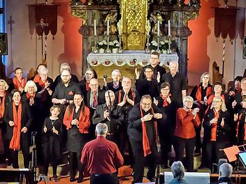 Das erfolgreiche Best-of-Konzert des Chores „Impuls“ in Langensendelbach brachte 1025 Euro an Spenden für die anstehende Renovierung der evangelischen Kirche St. Nikolaus in Baiersdorf zusammen.