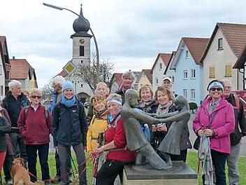 Der Rhönklub-Zweigverein Bad Kissingen wandert in Etappen auf dem Hochrhöner.  Foto: Hans-Jürgen Neumann