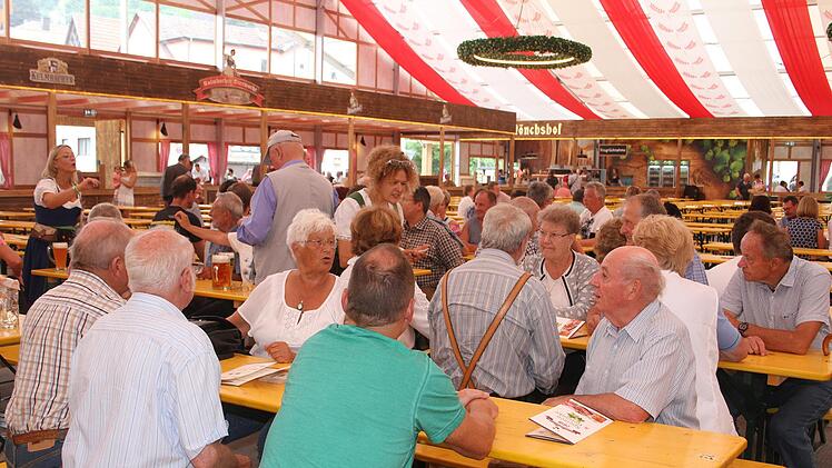 Am Montagnachmittag ging es gemütlich zu im Stadel. Foto: Sonny Adam