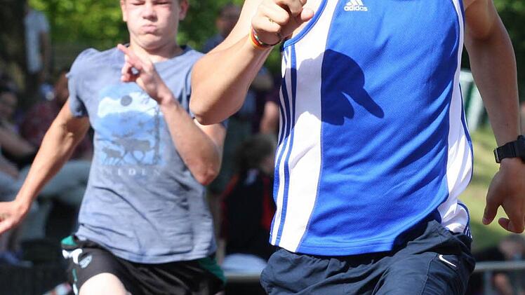 Simon Brandel vom TSV Bad Kissingen steigerte sich in Ramsthal über 100 Meter auf schnelle 12,33 Sekunden.