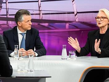 Monika Schnitzer hat Thorsten Frei und Verena Hubertz vorgeworfen, an der falschen Stelle zu sparen.