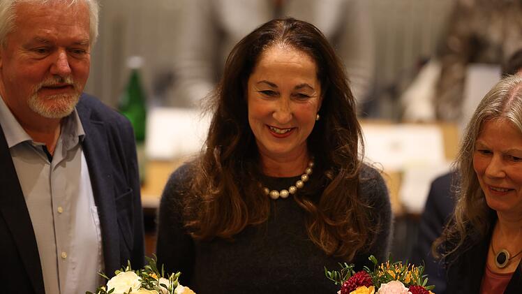 Nach Messerangriff: Bürgermeisterin von Herdecke startet