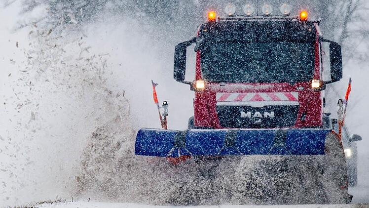 Wintereinbruch Symbolbild Foto: dpa
