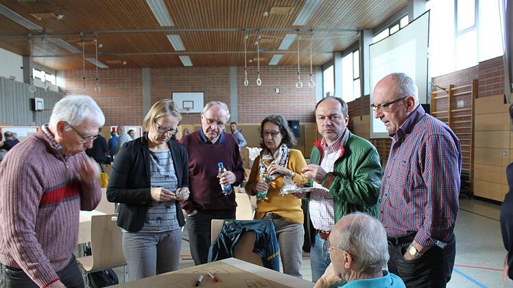 Beratungen Foto: Carmen Schwind