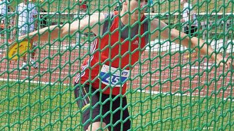 Andre Zahl setzte mit dem Diskus eine neue persönliche Bestmarke und startete eine Aufholjagd, die aber nicht belohnt wurde.