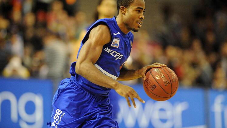 Bryan Bailey - hier beim Spiel gegen die Artland Dragons im November 2012 - war auch beim Spiel gegen Phoenix Hagen top in Form. Foto: Archiv