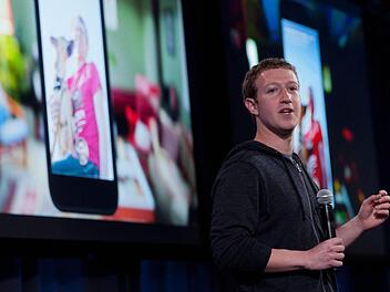 Mark Zuckerberg bei der Vorstellung der Plattform Facebook Home. Foto: Peter DaSilva
