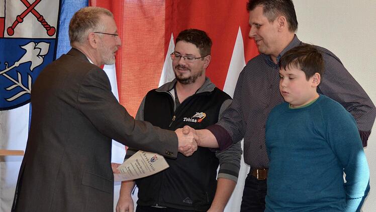 Ausgezeichnet: Die Schützen aus Stangenroth. Foto: Kathrin Kupka-Hahn