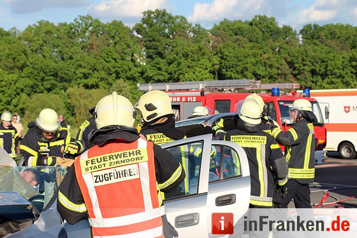 Landkreis Fürth: Frontalkollision bei Zirndorf