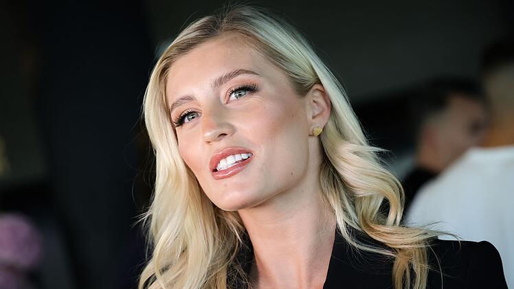 Zuletzt war Luna Schweiger im Kinofilm "Broke. Alone. A kinky love story" (2024) in einer Nebenrolle zu sehen.