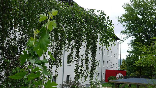 Im Bad Br&uuml;ckenauer Willy-Brandt-Haus war es im Mai zu einem kleineren Corona-Ausbruch gekommen. Foto: Rebecca Vogt