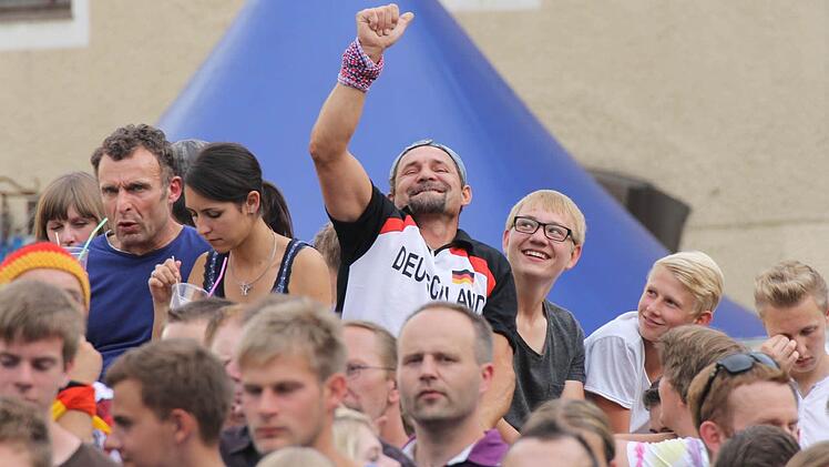Kulmbach feiert Einzug ins WM-Halbfinale Foto: Markus Roider