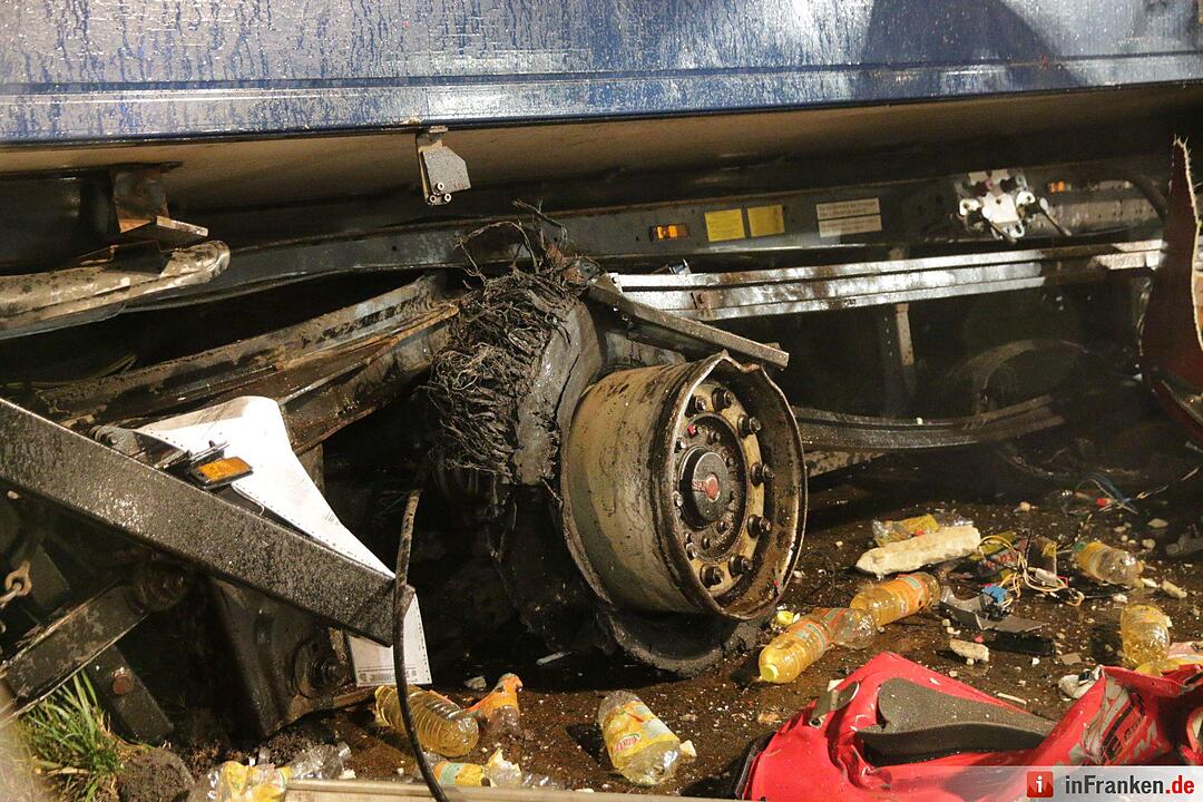 Lkw-Unfall auf A3: Vollsperrung