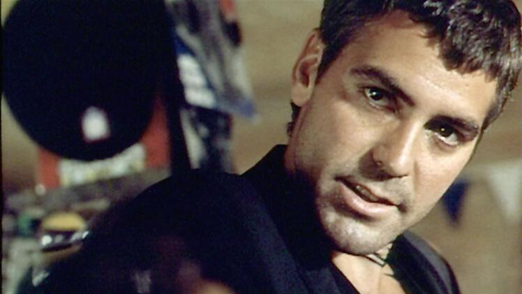 Der Kultfilm "From Dusk Till Dawn" von 1996 mit George Clooney in der Hauptrolle ist eines der stilpr&auml;gendsten Kinoabenteuer der 90er-Jahre.