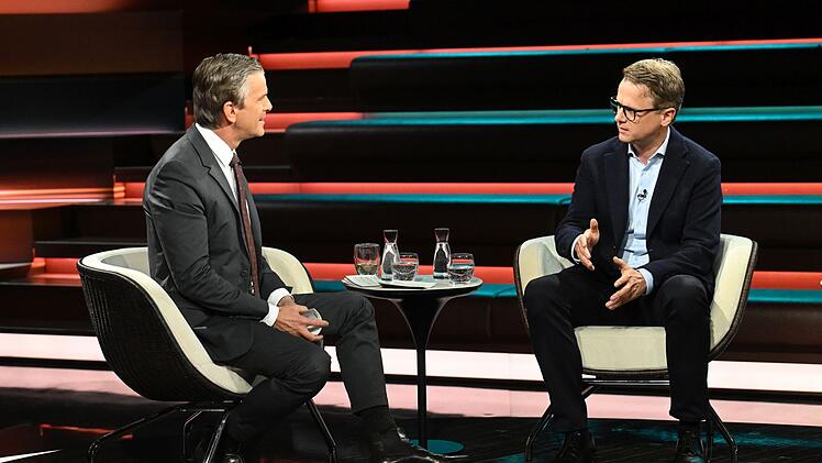 "Offenkundig hat die SPD-Fraktion ihren Minister zu wenig mitgenommen", mutmaßte CDU-General Carsten Linnemann (rechts) im Gespräch mit Markus Lanz.