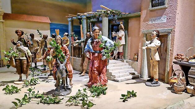 Der Einzug Jesu in Jerusalem ist das aktuelle Thema der Passions- und Osterkrippe.