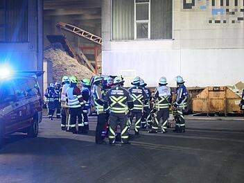 Am Montagabend war die Feuerwehr in Oberfranken mit einem Großaufgebot im Einsatz. Foto: Fricke/News5