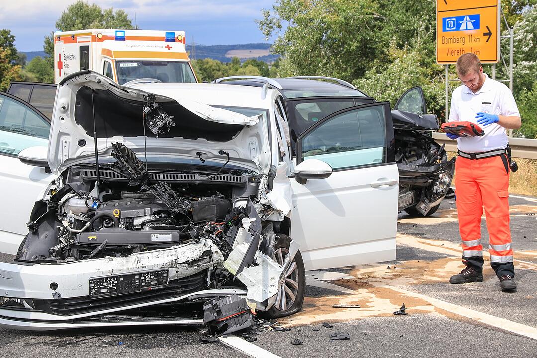 Unfall im Kreis Bamberg: Kinder nach Frontalzusammenstoß verletzt