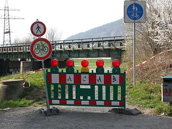 In Kulmbach ist ein Teilstück des Radwegs entlang der Flutmulde derzeit nicht befahrbar. Eine offizielle Umleitungsempfehlung gibt es aber nicht. Foto: Archiv/Katrin Geyer