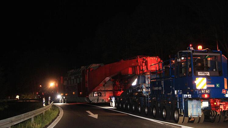 Schwertransporter Bamberg am 5. Mai 2015 Foto: Ferdinand Merzbach