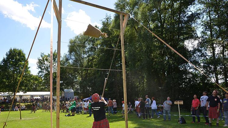 Strohsackhochwurf  Foto: Peter Rauch