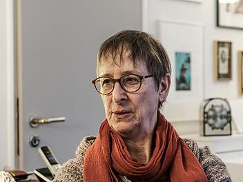 Coburg: Ehemalige S&auml;ngerin wird zur M&auml;rchenerz&auml;hlerin - Stadtb&uuml;cherei l&auml;dt am Donnerstag ein