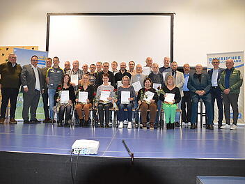 Eine Rose für Ruth Müller und ein Hoch auf stille Helden