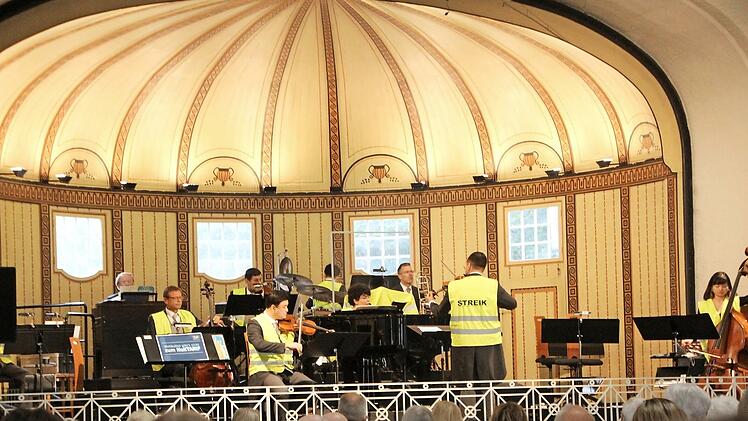 Der Arbeitskampf der Philharmoniker in Bad Kissingen geht wohl weiter.