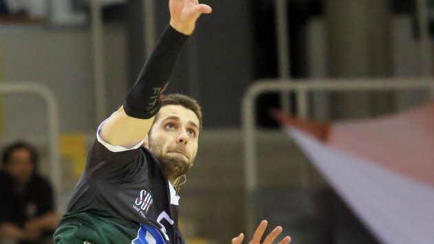 Der 1,96 Meter große Mazedonier Vuk Karanovic fand gestern Abend oft eine Lücke im Rottenburger Block. Mit 28 erzielten Punkten wurde er zum MVP seines Teams gewählt. Foto: Timo Geldner