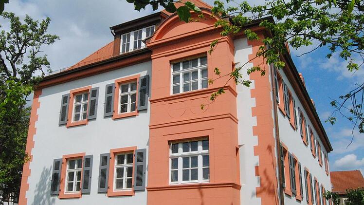 Ein markantes Gebäude in Hammelburg, das nicht zum Wohnen errichtet ist: das ehemalige Amtsgericht. Foto: W. Dünnebier