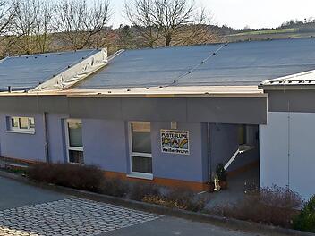 Als größte Investition schlug im Haushalt 2020 die Sanierung der Kindertagesstätte „Pusteblume“ Weißenbrunn zu Buche. Diese konnte im Innenausbau im Jahr 2021 abgeschlossen werden. In diesem Jahr 2022 werden die Außenanlagen verschönert.