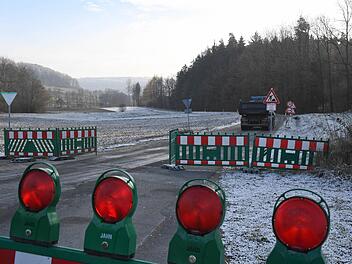 Baustellenverkehr, aber kein sichtbarer Baufortschritt Ende vergangener Woche. Fotos: Ronald Rinklef