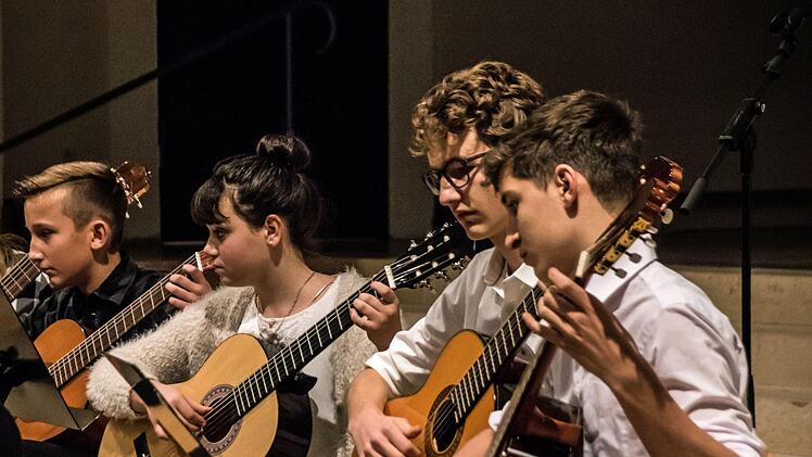 Impressionen vom Weihnachtskonzert des Coburger Gymnasiums Albertinum in der MorizkircheFoto: Jochen Berger