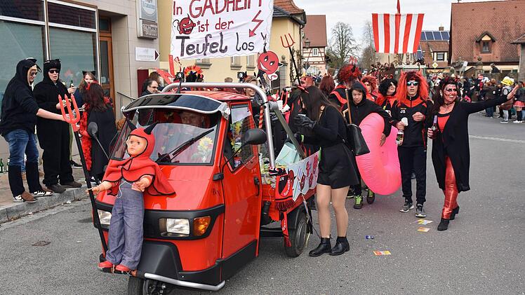 Die Teufel vom SSV Gädheim zogen alle Blicke auf sich.