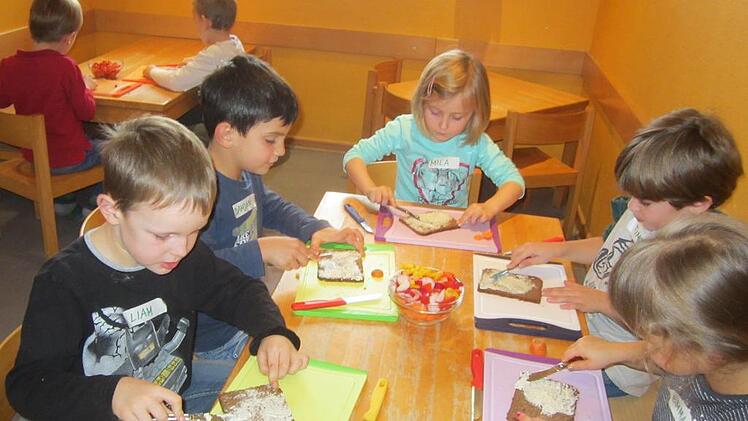 Auch beim Kindergartenfest: Tipps zum gesunden Essen