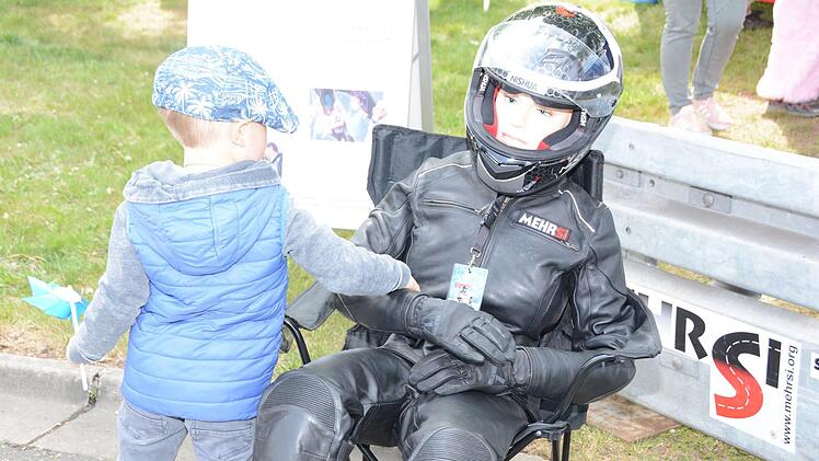 Ein Motorradfahrer zum AnfassenDagmar Besand