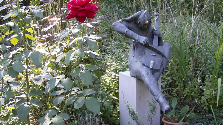 Im Garten der Familie Trautner in Gräfenberg. Foto: Petra Malbrich