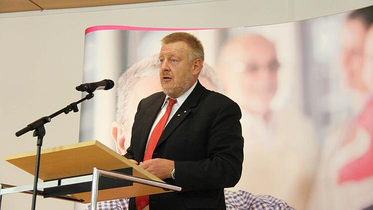 Oberbürgermeister Norbert Kastner schlug Tessmer als seinen Nachfolger vor.