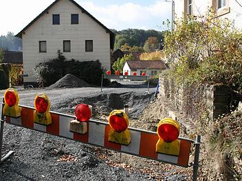 Die Hochwasserfreilegung in Gumpersdorf geht in die zweite Runde. Bereits 2012 (Bild) war in der gesamten Ortschaft die Kanalisation erneuert worden. Foto: Archiv/Matthias Beetz